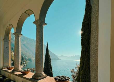 Visitar las villas del Lago de Como con ticket de ferry